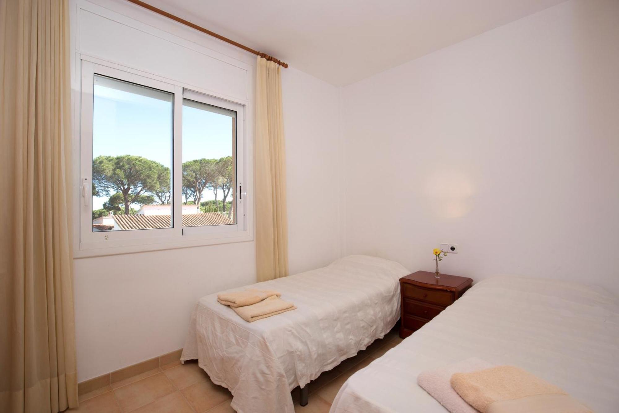 Apartaments Sa Guilla Палс Екстериор снимка