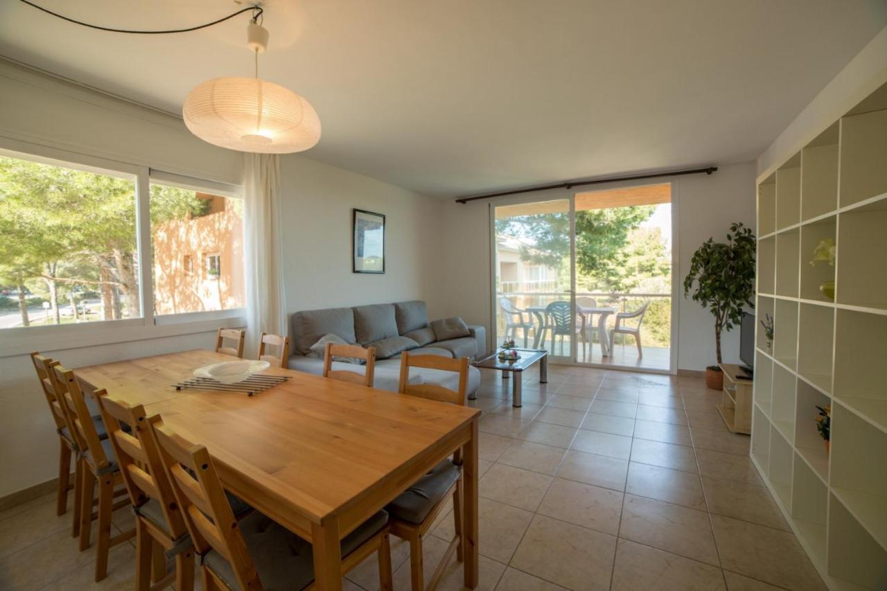 Apartaments Sa Guilla Палс Екстериор снимка